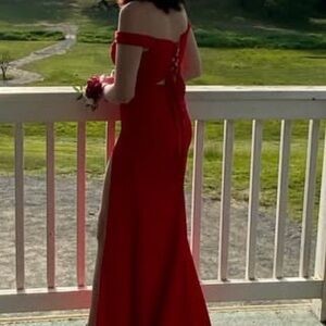 Elegant Red Off-Shoulder Evening Gown